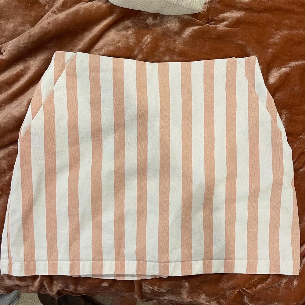 Forever 21 fitted mini skirt